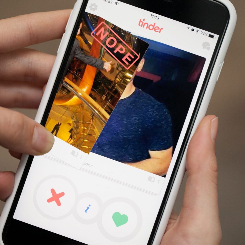 How To Swipe On Tinder